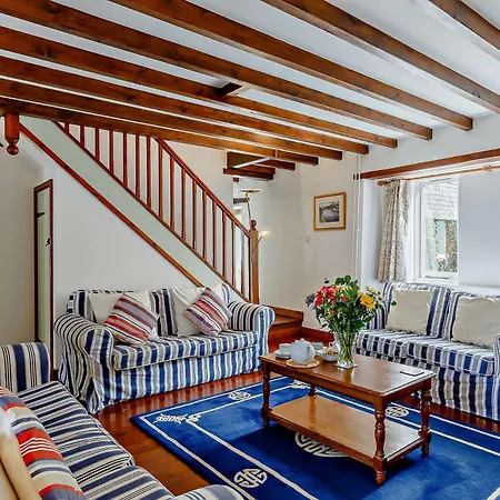 3 Bed In Looe 47669 *